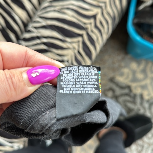 Space Jam Warner Bros. Vintage 90s Bugs Bunny Taz Long Sleeve Black Large - Picture 7 of 7